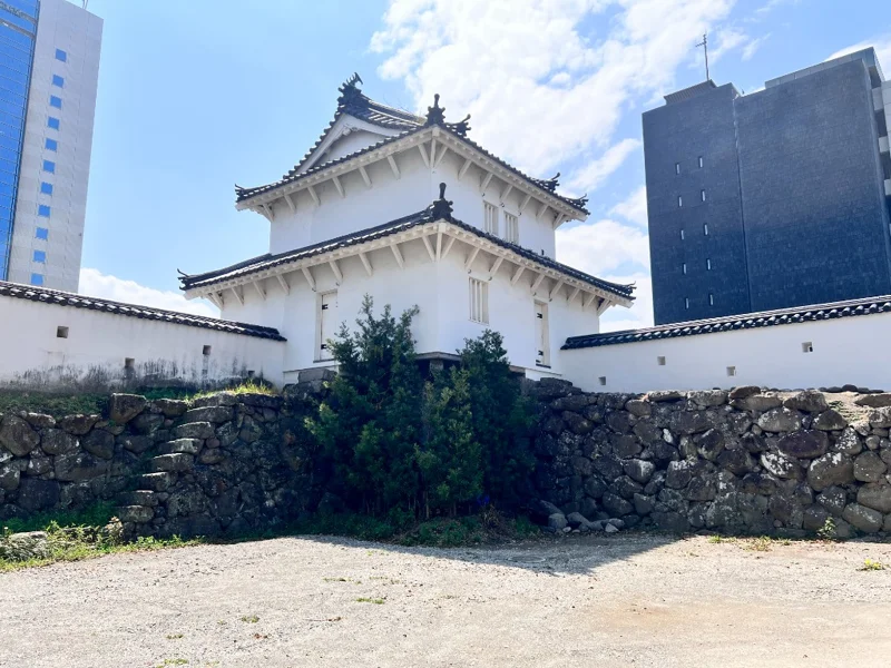 城内から見た宗門櫓